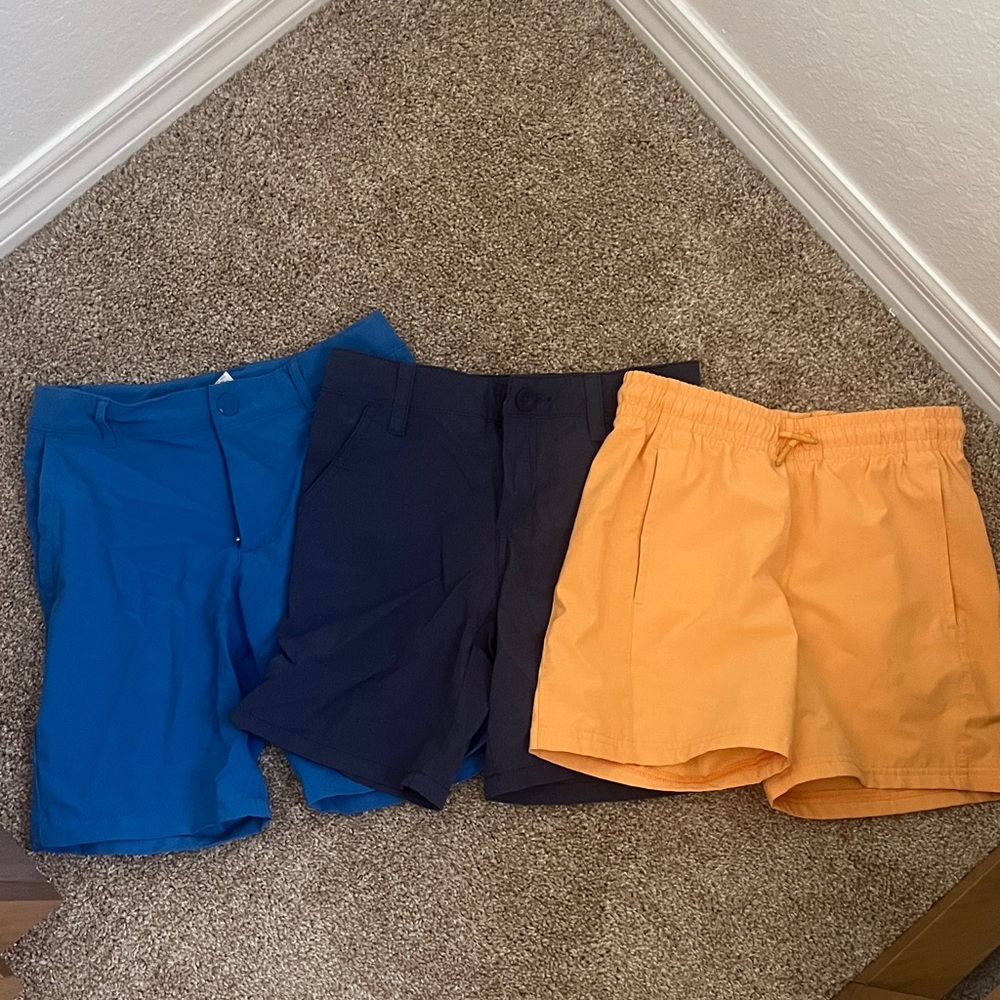 Kids Shorts Bundle size 8- All in motion & Cat and Jack
